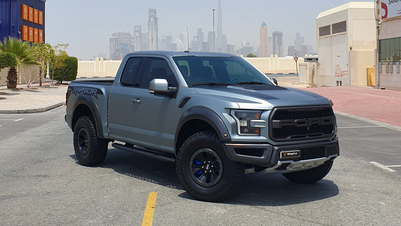 Ford Raptor - Grey Satin wrap - img 1 small