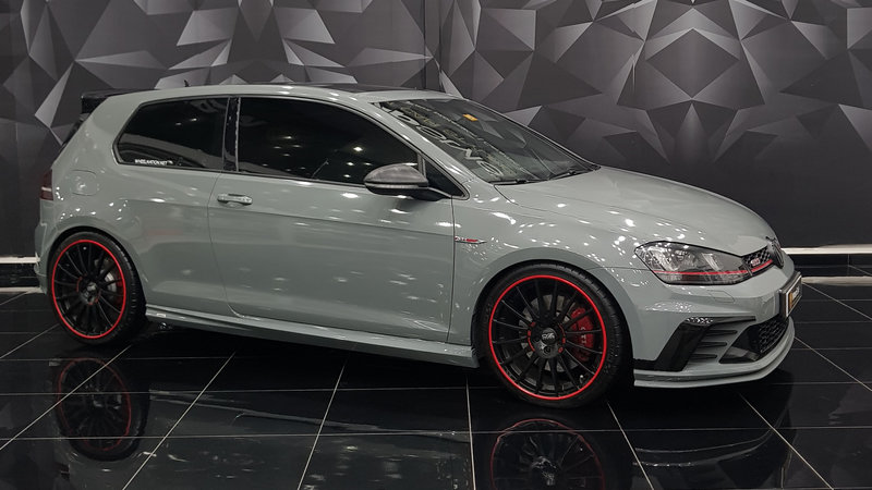 Volkswagen Golf  GTI - Grey Gloss wrap - img 1 small