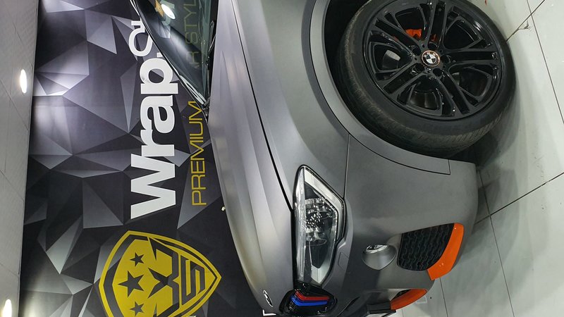 BMW X6 - Orange Detailing wrap - img 2 small
