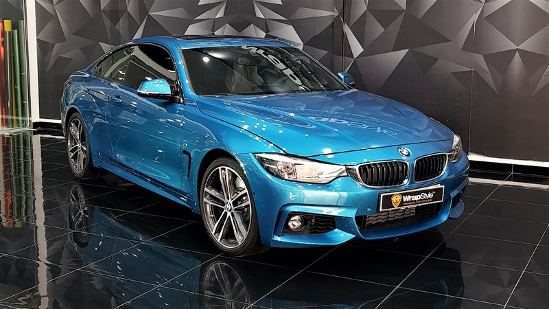 BMW 3 - Blue Gloss wrap