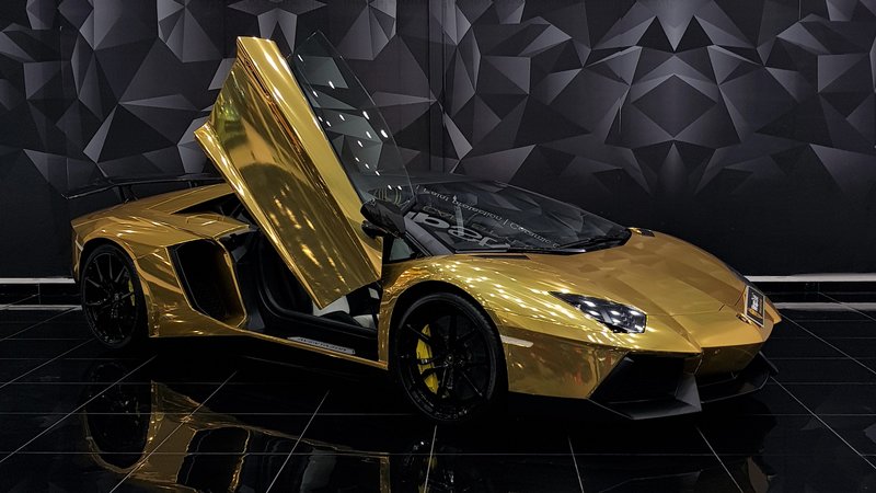 Lamborghini Aventador - Gold Gloss wrap - cover small
