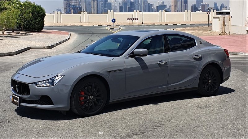 Maserati Ghibli - Grey Gloss wrap - img 1 small