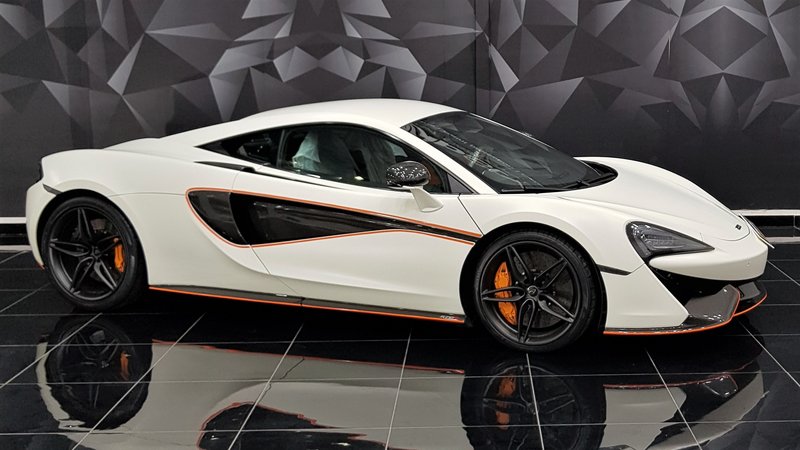 McLaren 570GT - Orange Detailing wrap - img 1 small