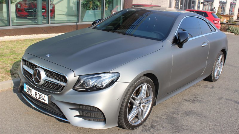 Mercedes E - Silver Matt wrap