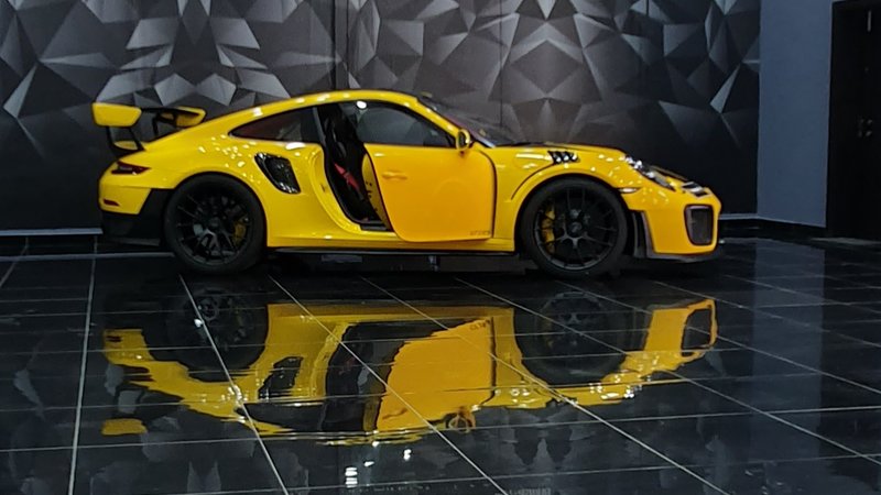Porsche 911 GT2 RS - Stripes design - img 1 small
