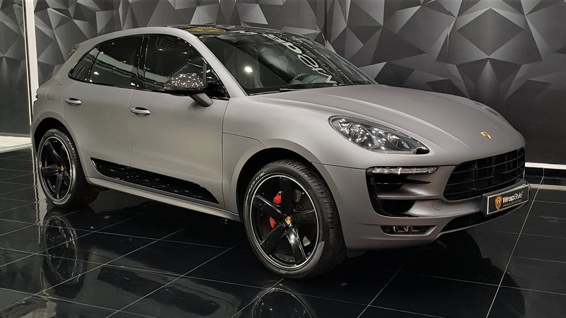 Porsche Macan - Grey Matt wrap