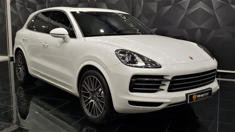 Porsche Macan - White Gloss wrap - img 1 small