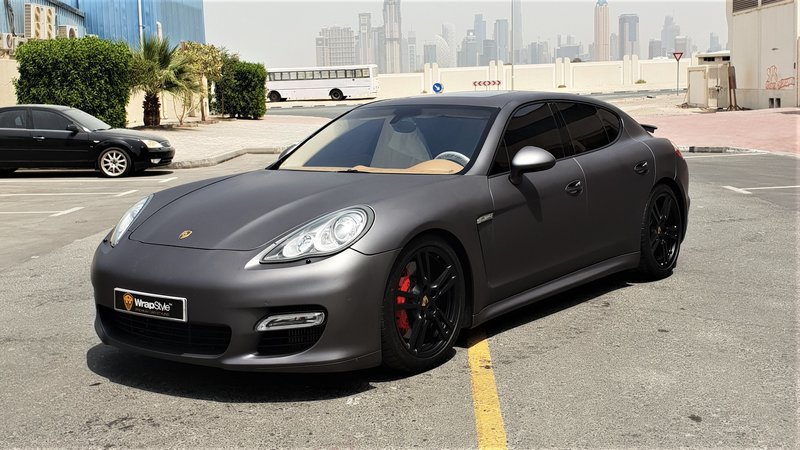 Porsche Panamera - Grey Matt wrap - img 1 small