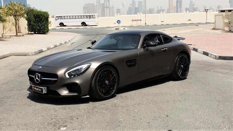 Mercedes AMG GT - Beige Satin wrap - img 1 small
