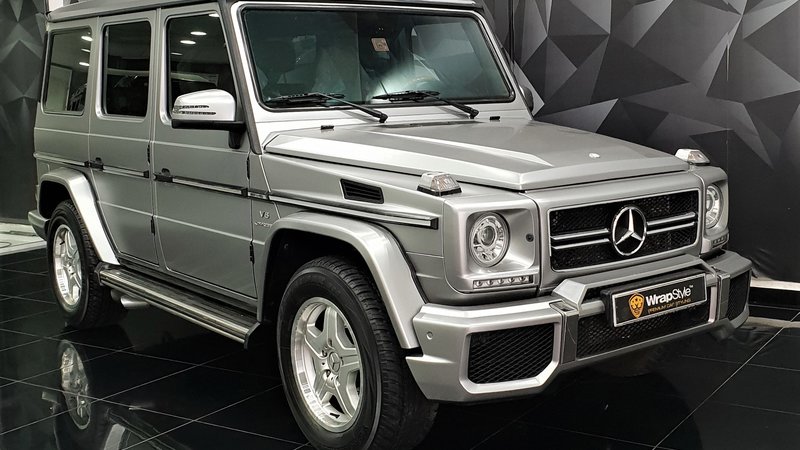 Mercedes G - Silver Satin wrap