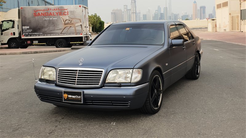 Mercedes S500 - Grey Satin wrap - img 1 small