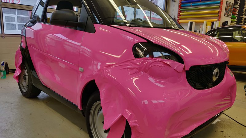 Smart ForTwo - Pink Gloss wrap - img 1 small