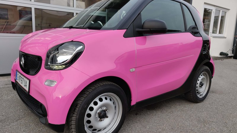 Smart ForTwo - Pink Gloss wrap - img 2 small