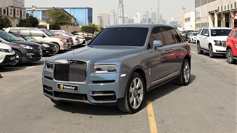 Rolls-Royce Black Badge - Iridescent Gloss wrap - img 1 small