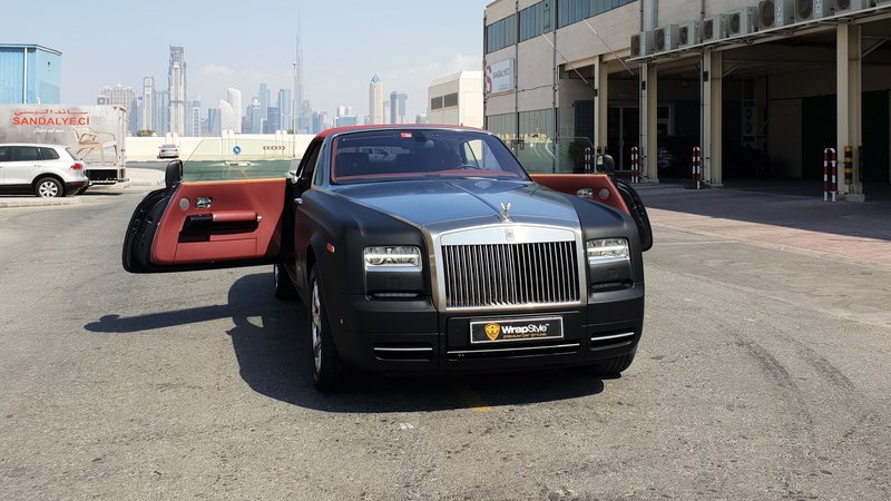 Rolls-Royce Dawn - Grey Satin wrap - img 1 small