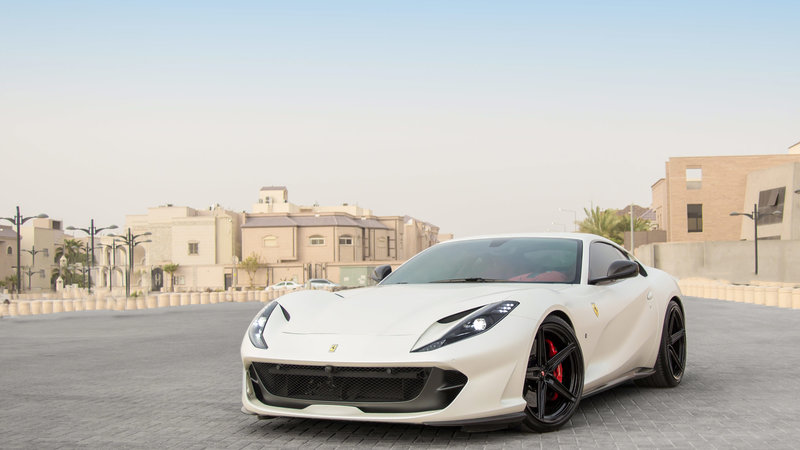 Ferrari 812 - White Matt wrap