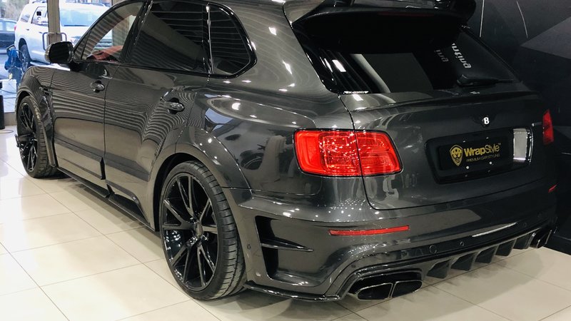Bentley Bentayaga - Grey Gloss wrap - img 3 small