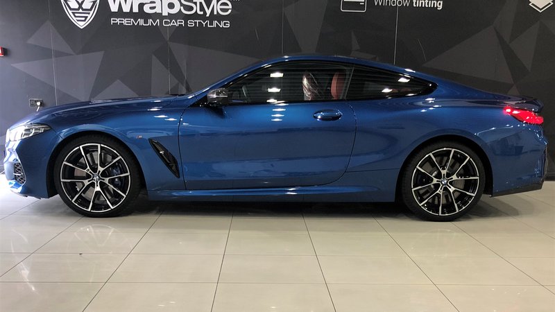 BMW 850i - Blue Gloss wrap - cover small