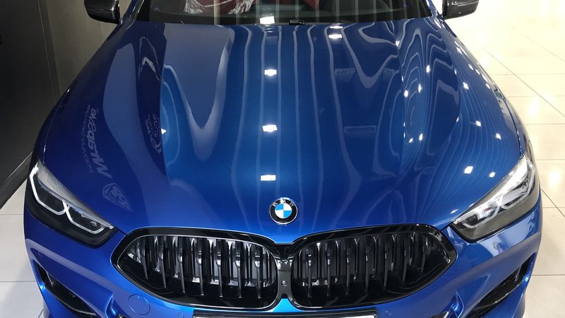 BMW 850i - Blue Gloss wrap - img 1 small