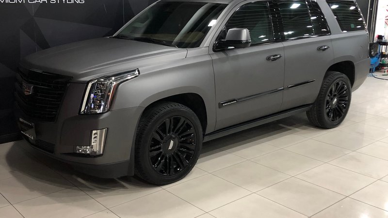 Cadillac Escalade - Grey Matt wrap - img 2 small