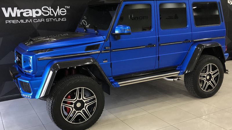 Mercedes G - Blue Satin wrap - img 2 small