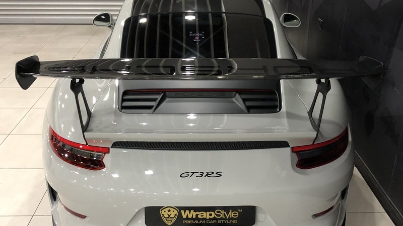 Porsche GT3 RS - Grey Gloss Wrap - img 3 small