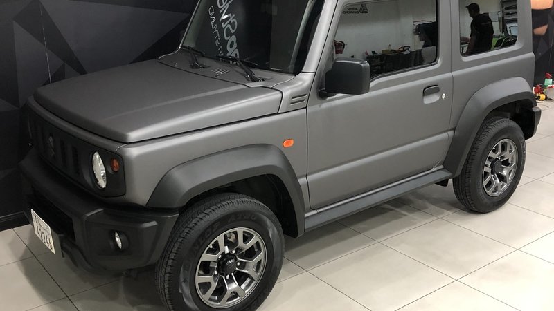 Suzuki Jimny - Grey Matt wrap - img 1 small