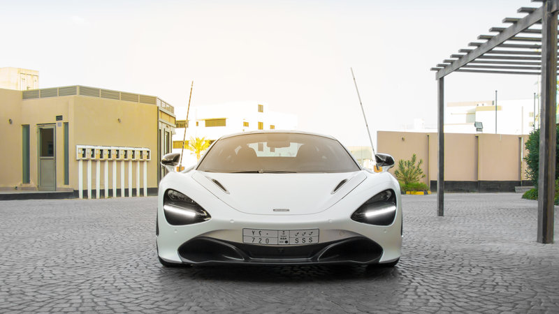 McLaren 720S - White Matt wrap - img 1 small