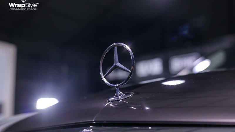 Mercedes E250 - Grey Metallic wrap - img 2 small
