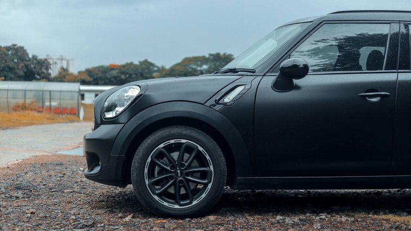 Mini Countryman - Black Satin wrap - img 2 small