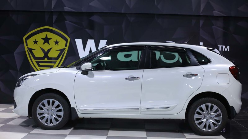 Suzuki Baleno -  White Gloss wrap - img 2 small