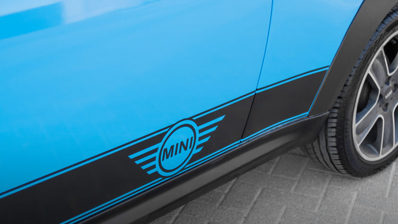 Mini Cabrio - Blue Gloss wrap - img 1 small