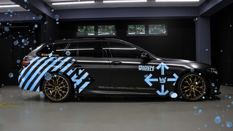 BMW 5 F11 - Satin Nero