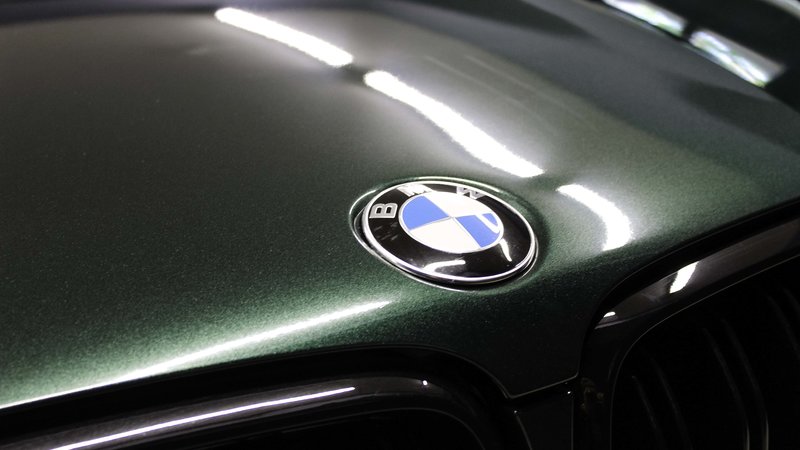 BMW X6 - Green Metalic - img 3 small