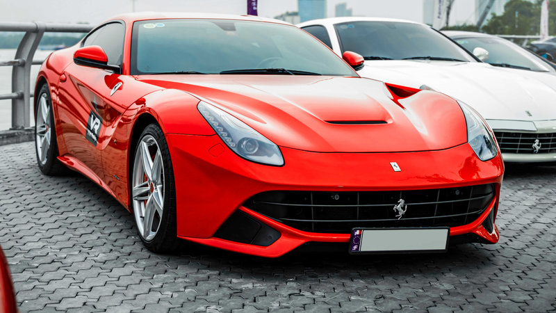 Ferrari F12 - Red Wrap
