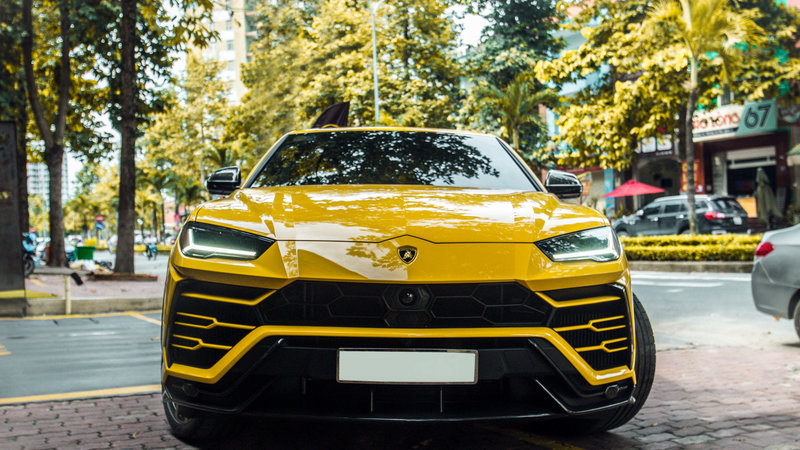 Lamborghini Urus - Yellow Wrap - img 4 small