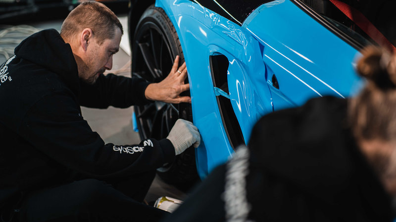 Porsche Cayman - Martini Stripes Wrap - img 13 small