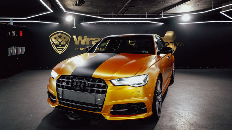 Audi S6 - Gold  & Black Wrap - img 3 small