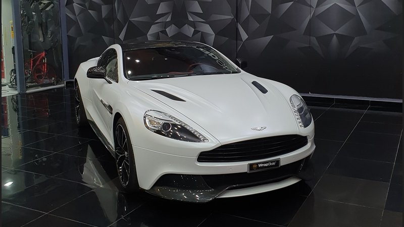 Aston Martin - White Wrap