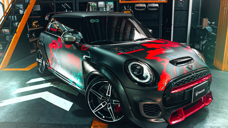 Mini John Cooper Works GP - Batman Wrap - img 6 small