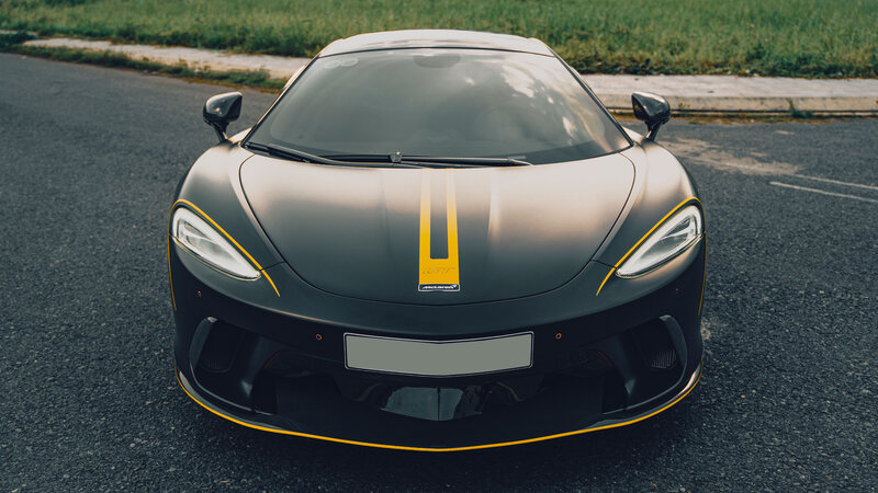 McLaren GT - Black Satin Wrap - img 1 small
