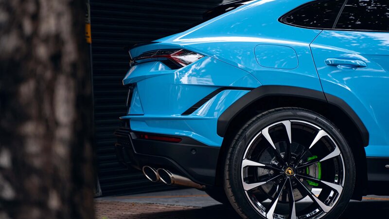 Lamborghini Urus S - Ice Blue Wrap - img 2 small