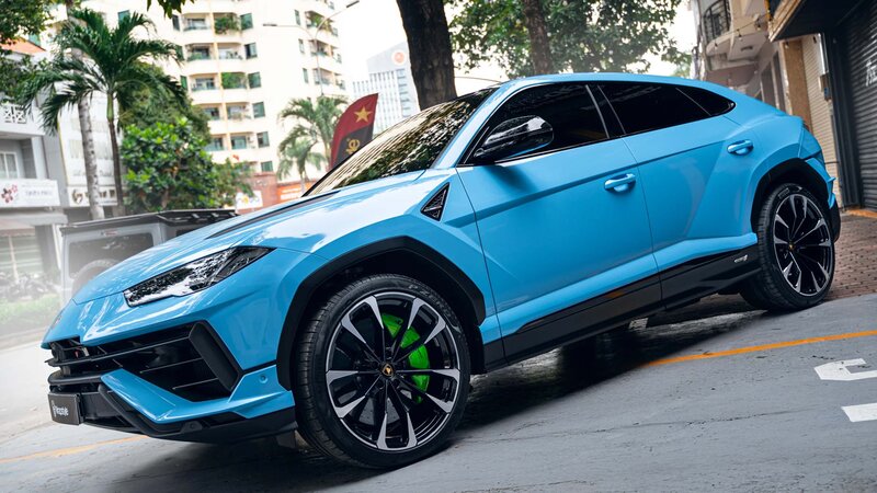 Lamborghini Urus S - Ice Blue Wrap - img 6 small