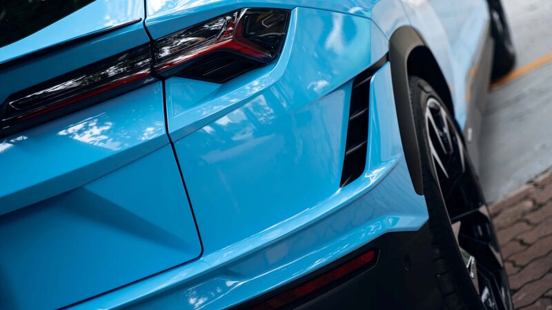 Lamborghini Urus S - Ice Blue Wrap - img 9 small