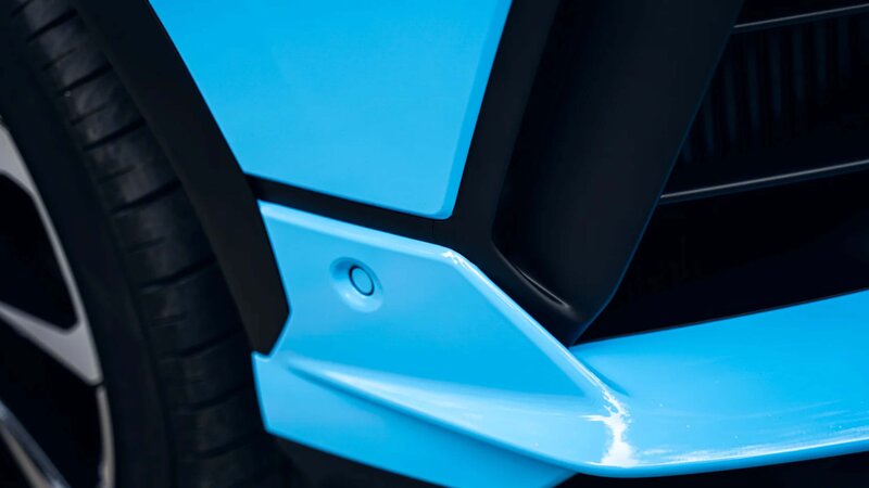 Lamborghini Urus S - Ice Blue Wrap - img 10 small