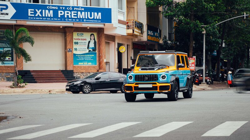 Mercedes-Benz G63 - Gulf Racing Wrap - img 2 small