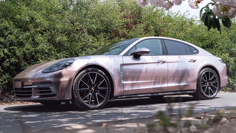 Porsche Panamera - Metallic Rose Wrap - img 5 small