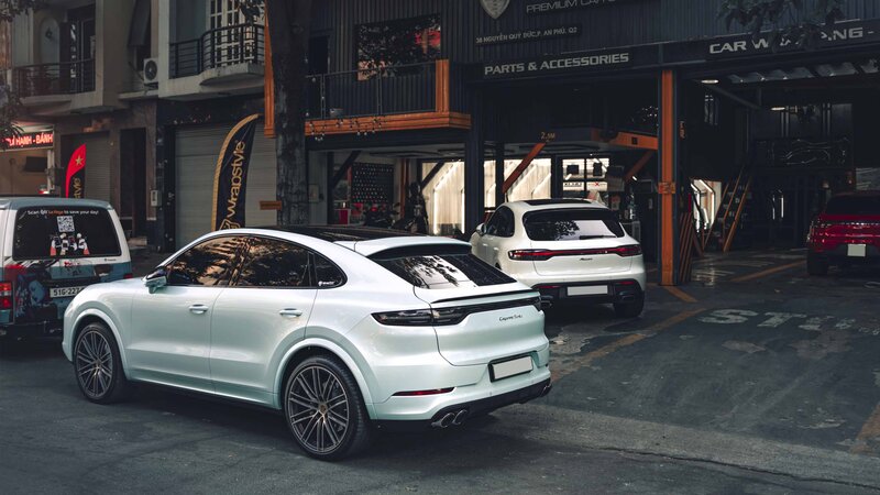 Porsche Cayenne - Neon Mint Wrap - img 2 small
