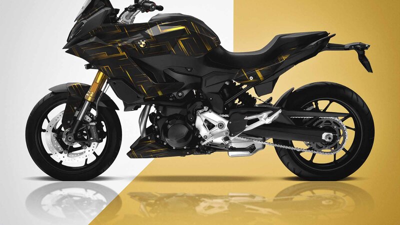 BMW F900XR - Obsidian Gold Design - img 4 small