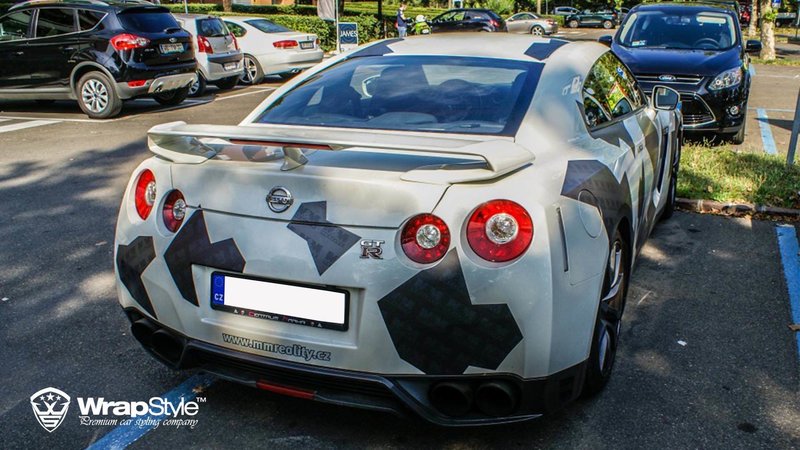 Nissan GTR - Camouflage design - img 2 small